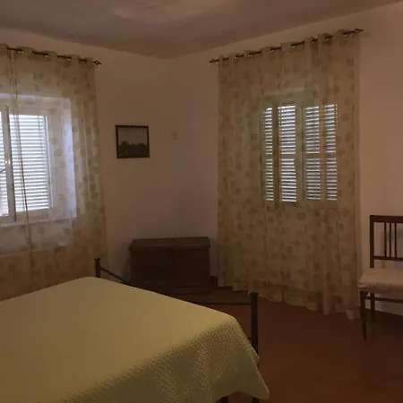 Alloggio per agriturismo Casale Gli Ulivi *