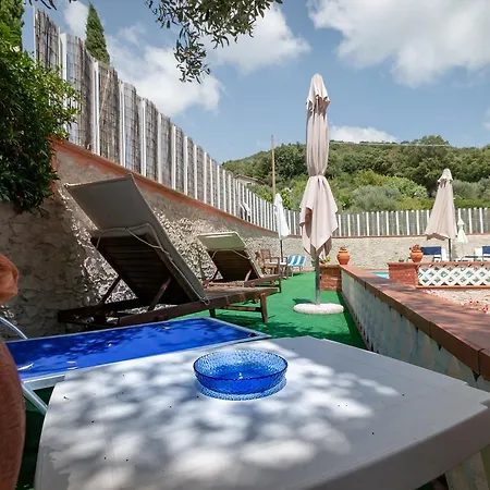 Alojamento de Turismo Rural Casale Gli Ulivi *