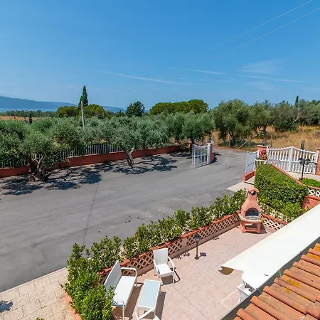 Casale Gli Ulivi Alojamento de Turismo Rural Orbetello