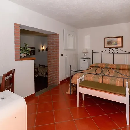 Alloggio per agriturismo Casale Gli Ulivi *