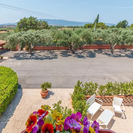 Alloggio per agriturismo Casale Gli Ulivi *