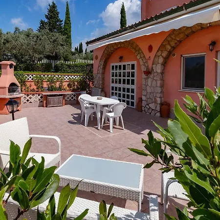 Alojamento de Turismo Rural Casale Gli Ulivi *